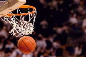 爱游戏体育-精准配速制胜，奥卡拉汉再次夺魁，奥卡拉市