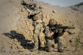 爱游戏电竞官网-《卫报》：荷兰女足在预选赛中与西班牙队激战，荷兰女足吧